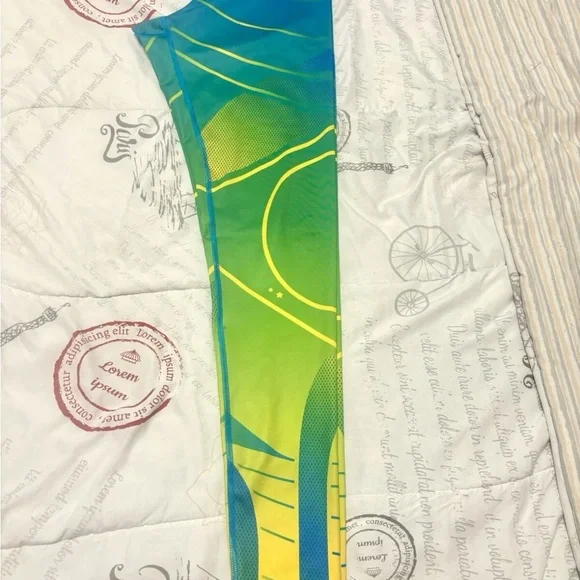 Nike Limited Edition Brazil World Cup Leggings - Picture 3 of 3